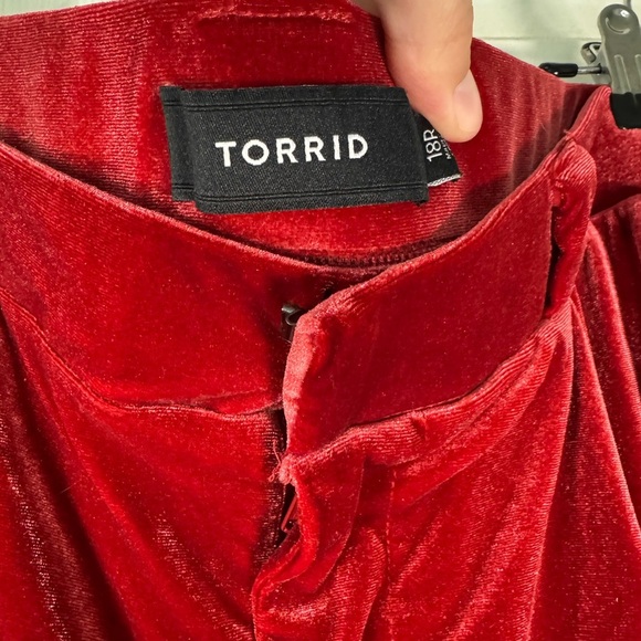 Torrid Relaxed Taper Velvet High-Rise Pant Red Trouser Fit Womens Size 18R - Picture 5 of 10